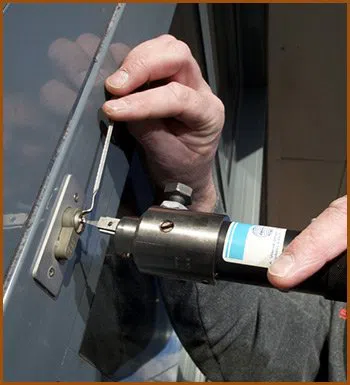 Interstate Locksmith Shop Newton Lower Falls, MA 617-360-8156 Interstate Locksmith Shop Newton Lower Falls, MA 617-360-8156 - 11-commercial-locksmith-service